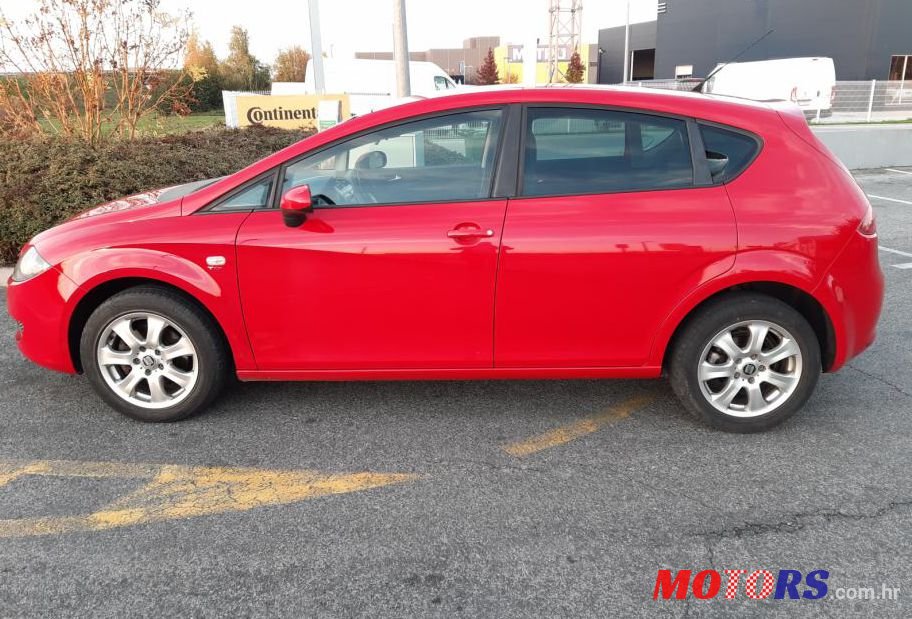 2007' SEAT Leon 2,0 Tdi photo #1