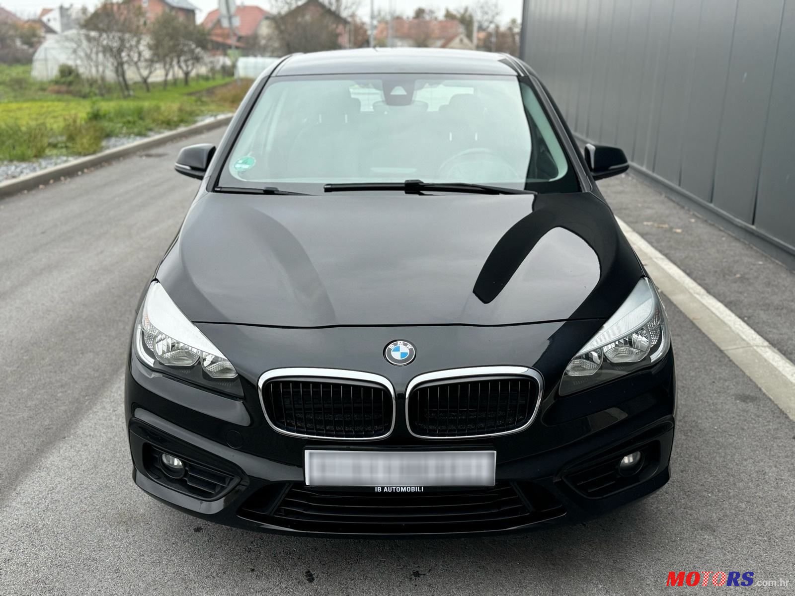 2017' BMW Serija 2 218D photo #3