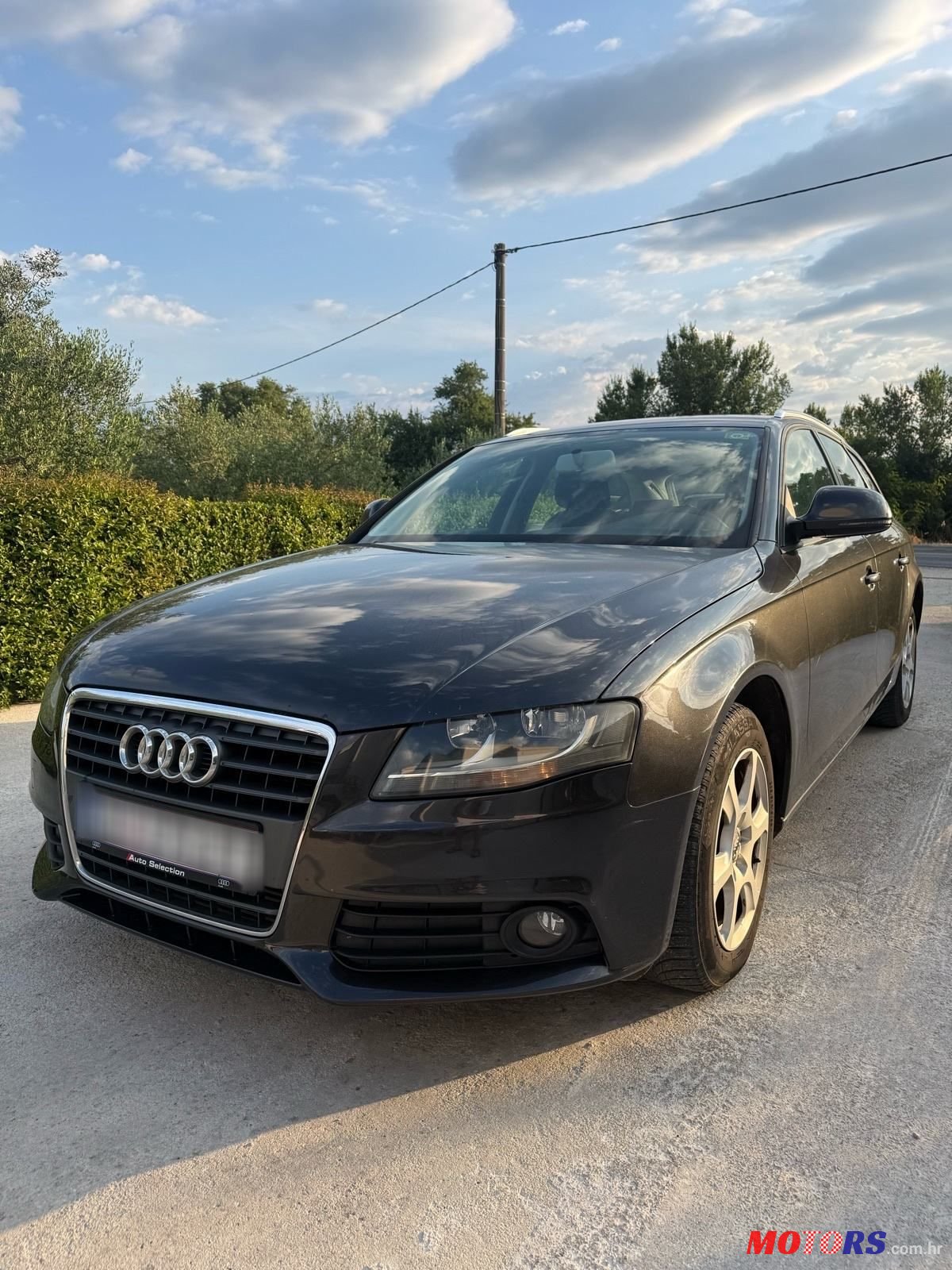 2008' Audi A4 Avant photo #1
