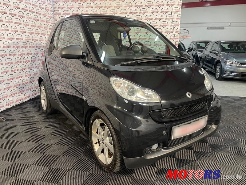 2010' Smart Fortwo 1.0 photo #3