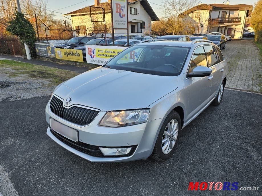 2016' Skoda Octavia Combi photo #2