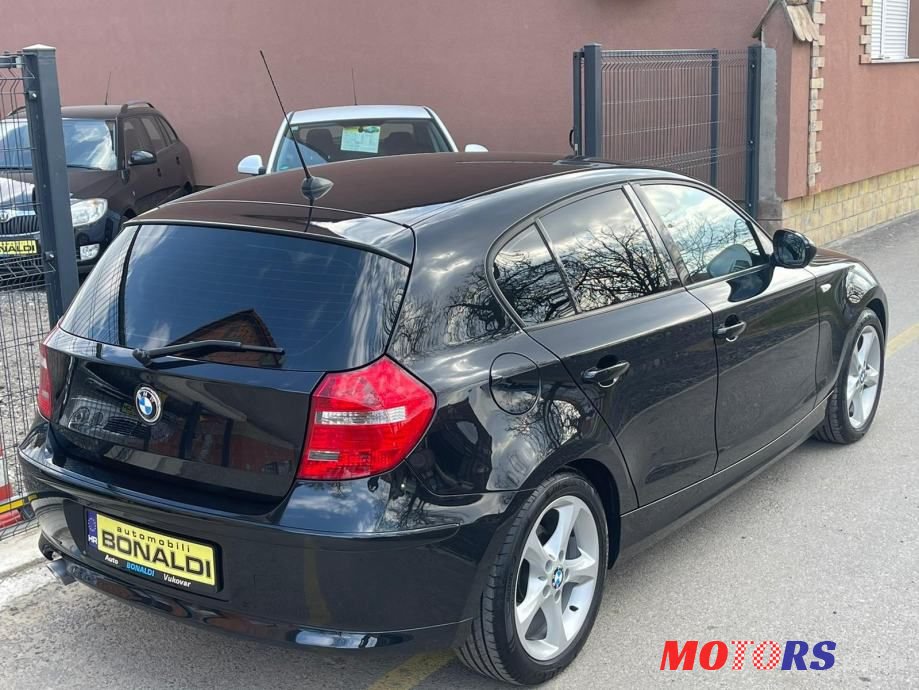 2010' BMW Serija 1 116D Sport photo #6