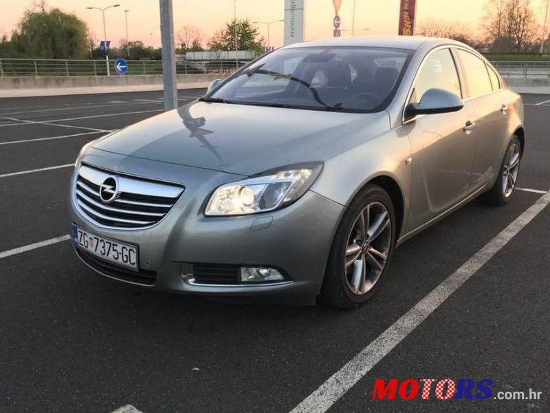 2011' Opel Insignia 2,0 Cdti Sport photo #1