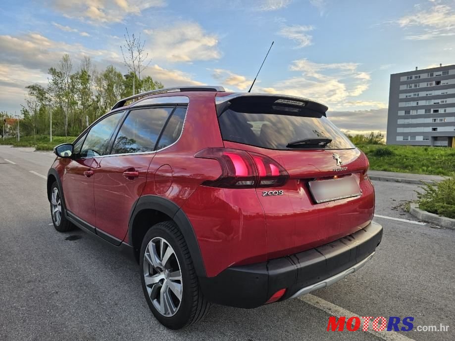 2016' Peugeot 2008 1,2 photo #3