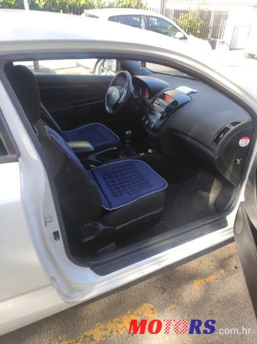 2009' Kia Pro Ceed photo #6