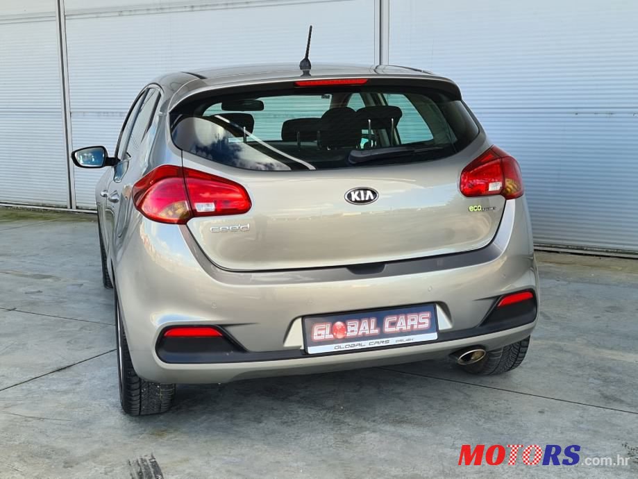 2014' Kia Ceed photo #5