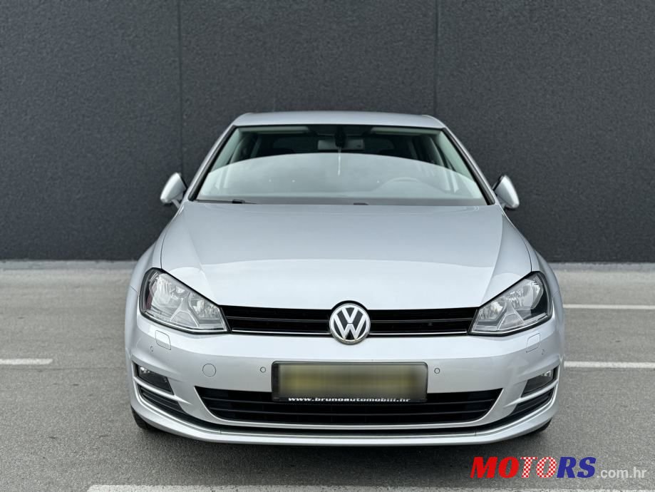 2015' Volkswagen Golf 7 1,6 Tdi Bmt photo #2