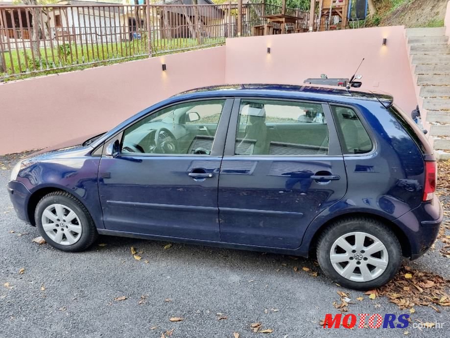 2006' Volkswagen Polo photo #3