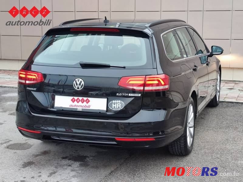 2016' Volkswagen Passat Variant photo #2