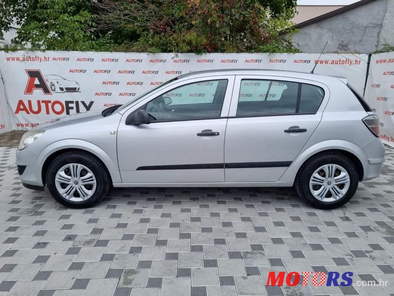 2008' Opel Astra 1,4 photo #5