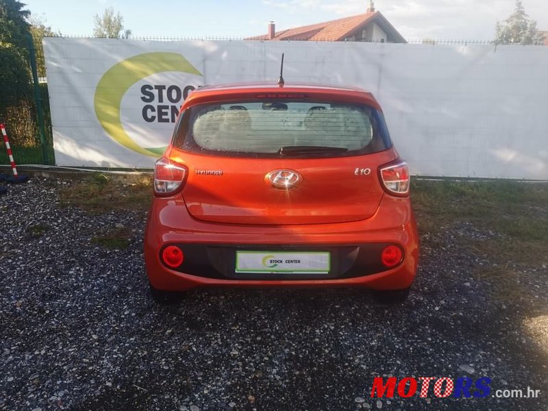 2017' Hyundai i10 1.0 photo #4