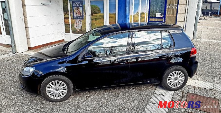 2012' Volkswagen Golf 6 1,6 Tdi photo #1