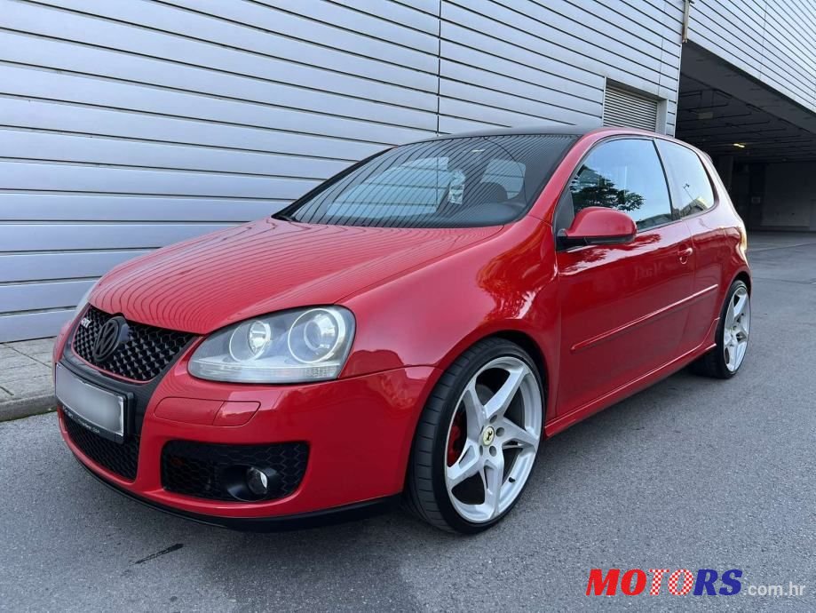 2005' Volkswagen Golf 5 Gti 2,0 Tfsi photo #1