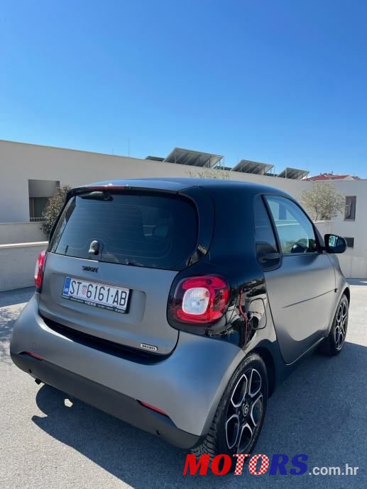 2016' Smart Fortwo photo #4