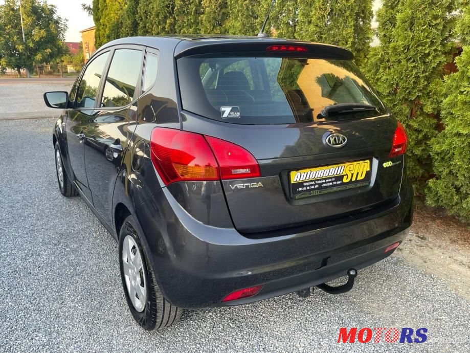 2012' Kia Venga photo #4