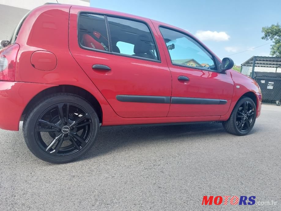 2009' Renault Clio 1,2 photo #4