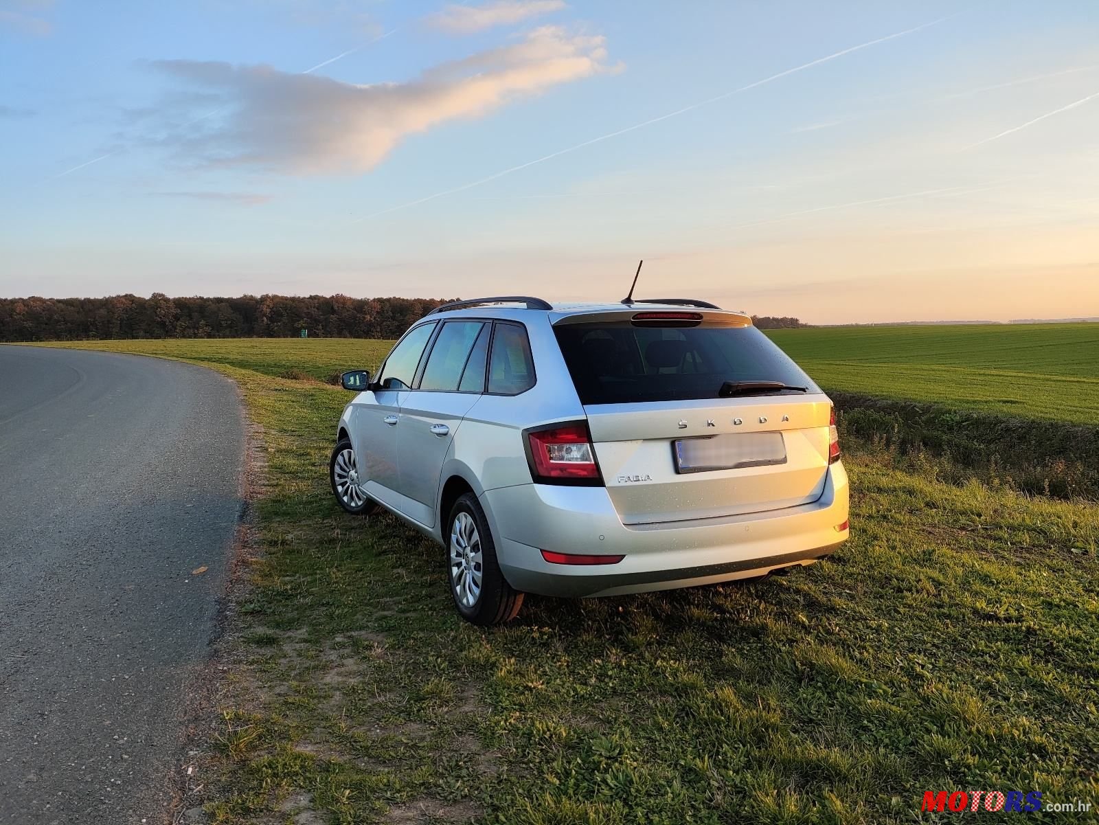 2020' Skoda Fabia Combi photo #5