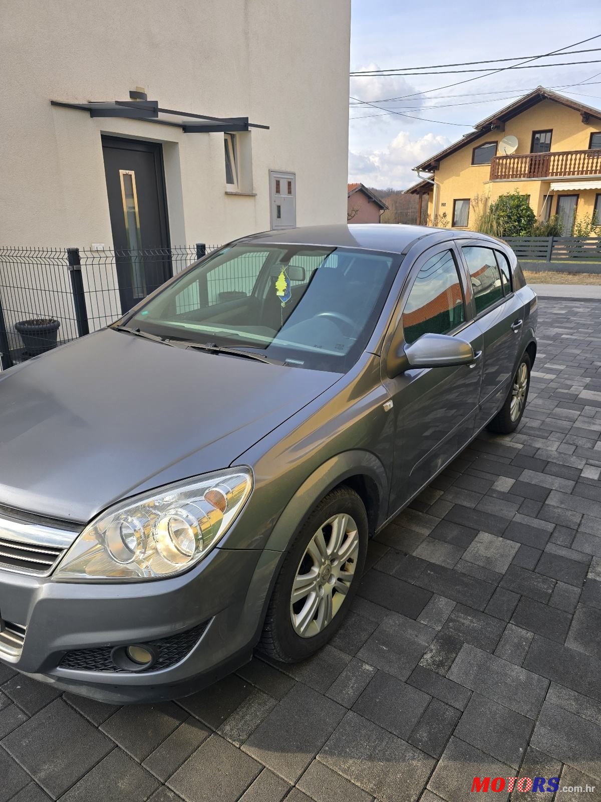 2008' Opel Astra 1,6 16V photo #1