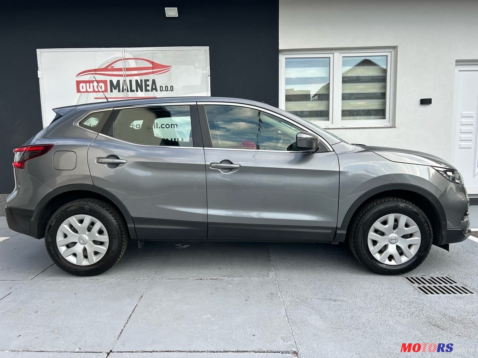 2017' Nissan Qashqai 1,2 Dig-T photo #6