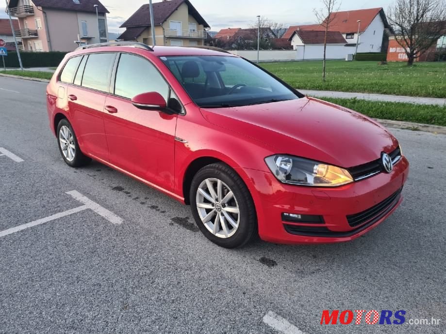 2015' Volkswagen Golf 7 Variant photo #3