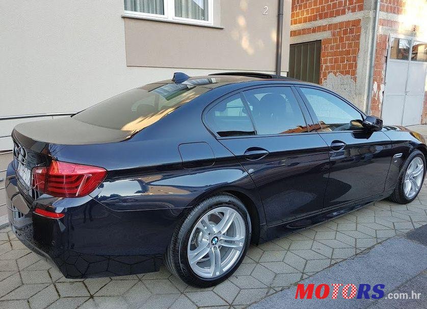 2015' BMW Serija 5 520D M-Sport photo #1