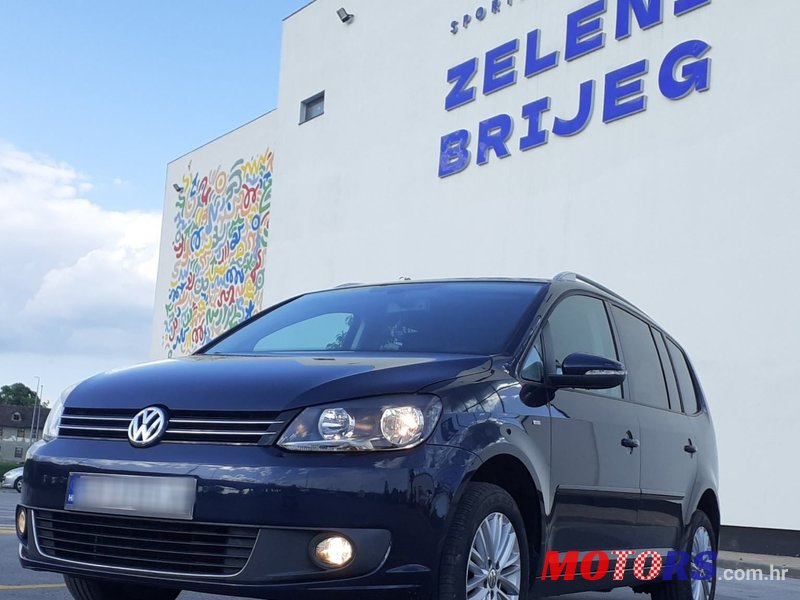 2014' Volkswagen Touran 2,0 Tdi photo #1