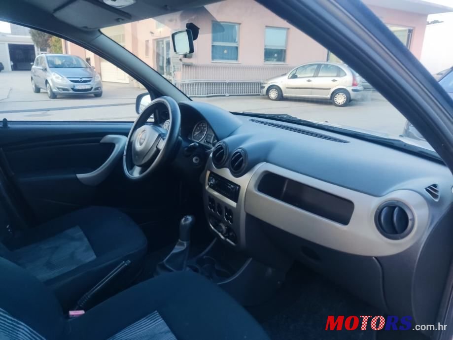2010' Dacia Sandero 1,4 photo #6