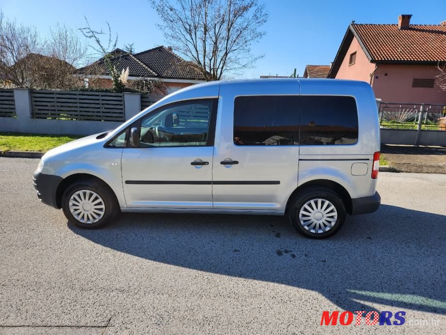 2007' Volkswagen Caddy photo #4