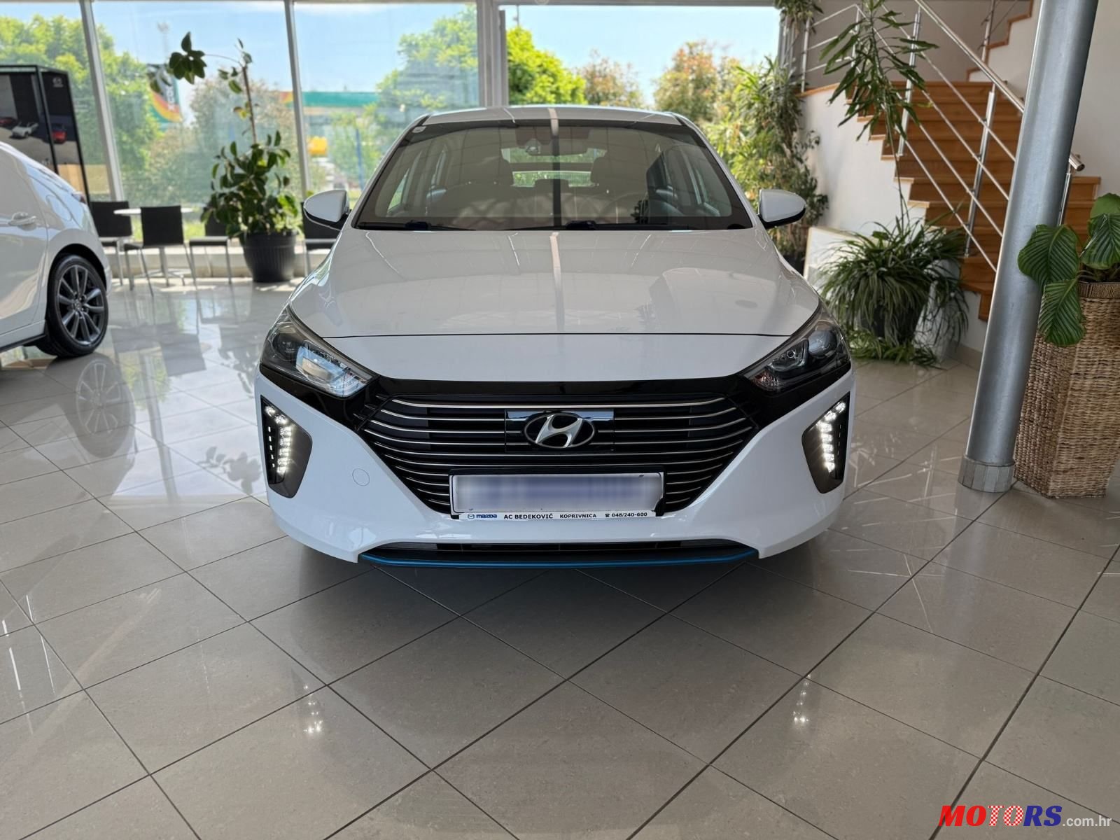 2017' Hyundai Ioniq 1,6 photo #2
