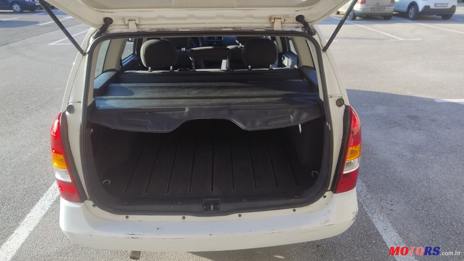 2008' Opel Astra Classic photo #5