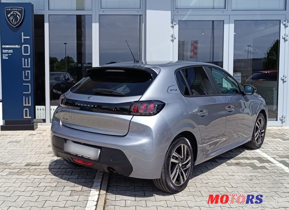 2023' Peugeot 208 1,2 photo #5