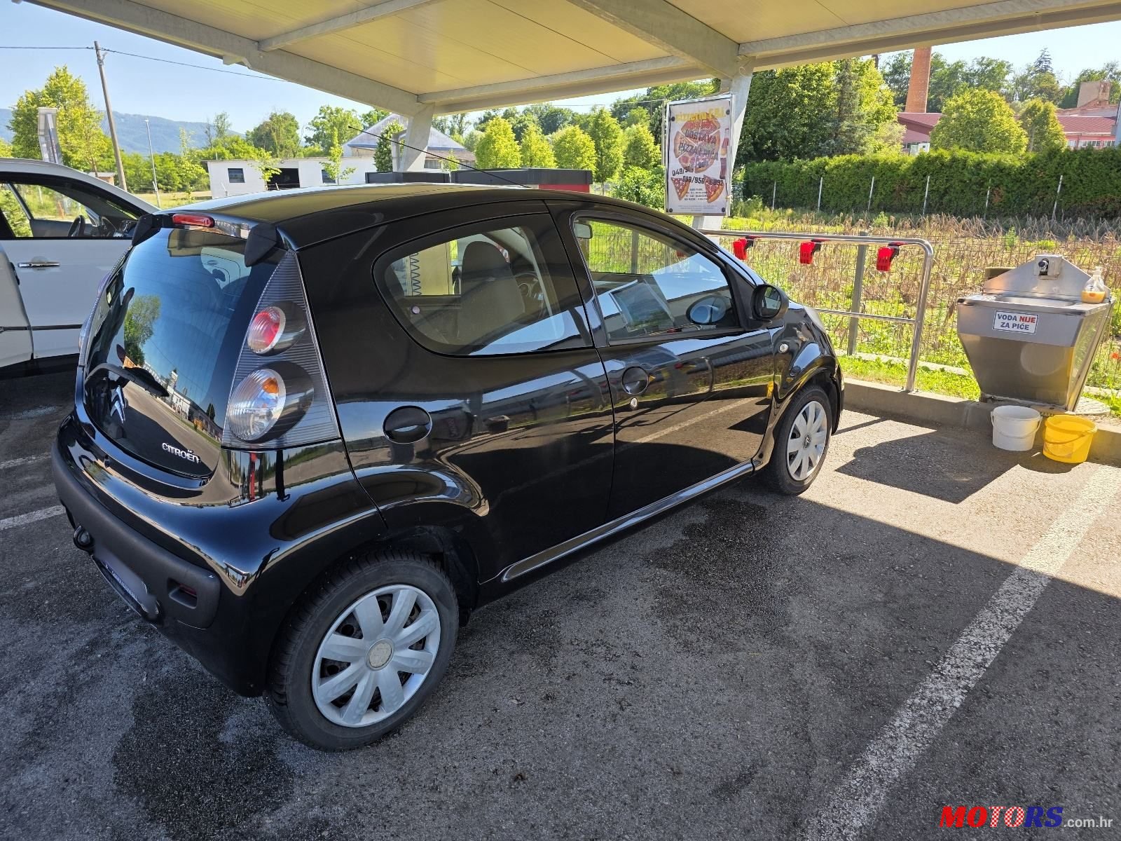 2005' Citroen C1 1,0 Sx photo #1