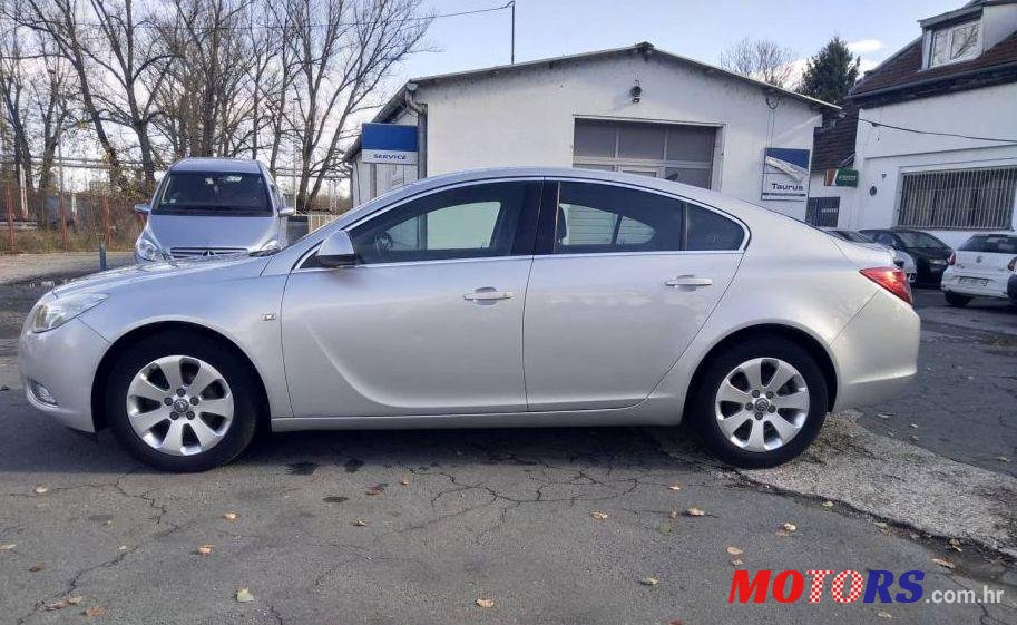 2011' Opel Insignia 2,0 Cdti photo #1