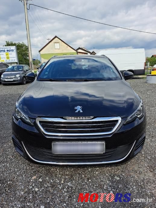 2016' Peugeot 308 Sw photo #3