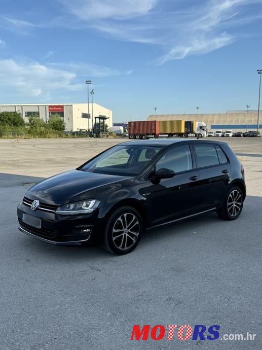 2015' Volkswagen Golf VII photo #1