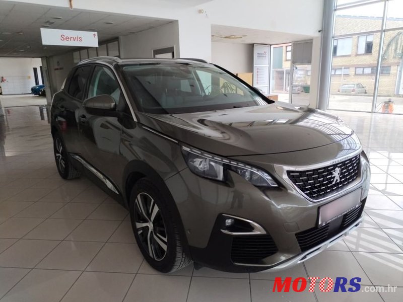 2018' Peugeot 3008 1,5 Bluehdi photo #3