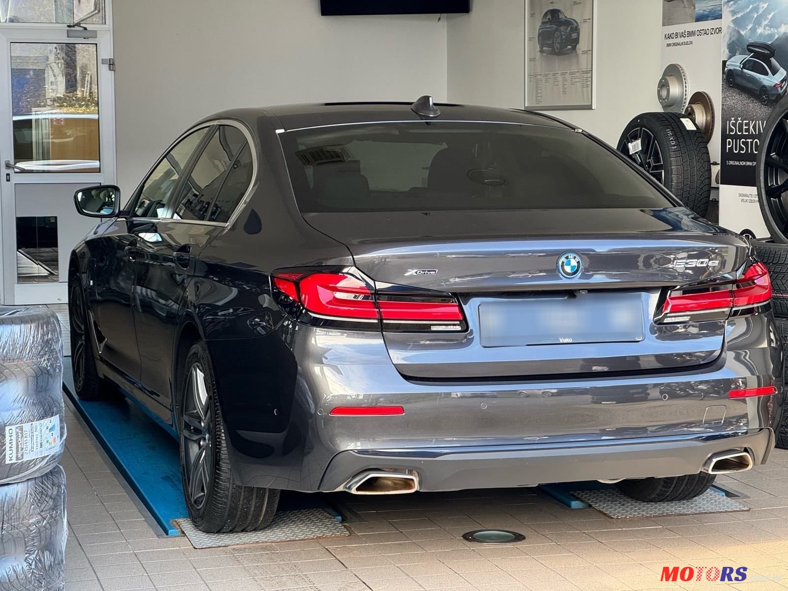 2022' BMW Serija 5 530E photo #4