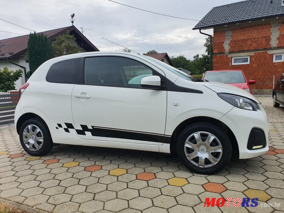 2015' Peugeot 108 1.0 photo #3