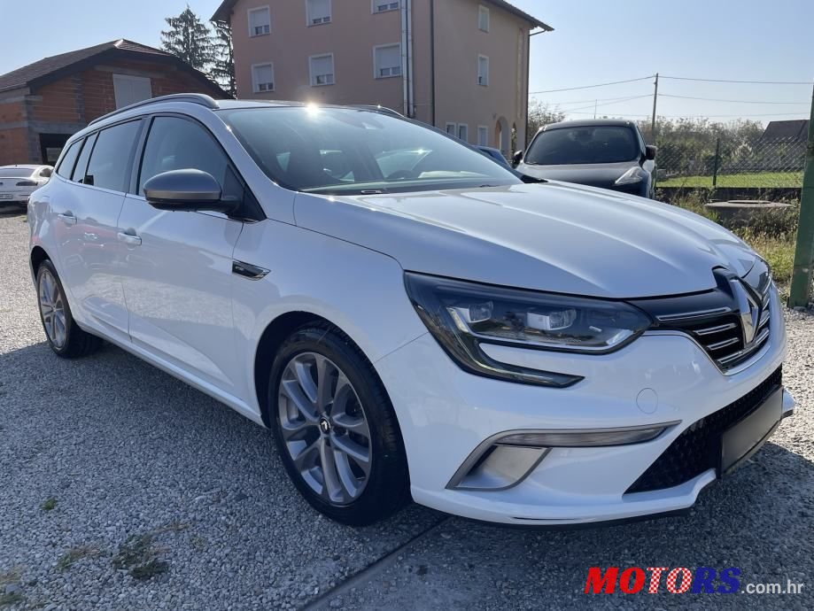 2017' Renault Megane Grandtour photo #3