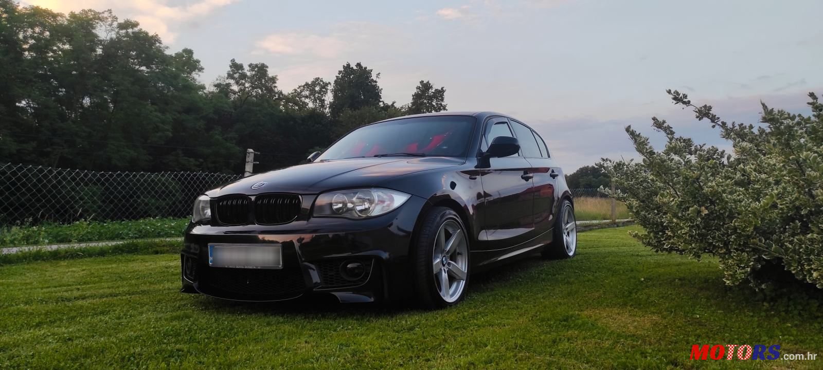 2010' BMW Serija 1 116D photo #6