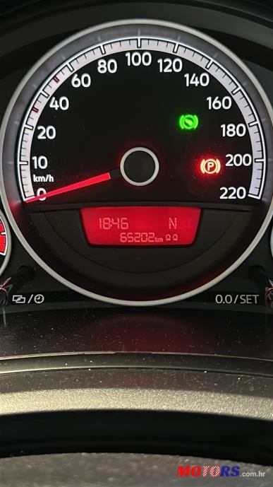 2017' Volkswagen Up! 1,0 photo #2