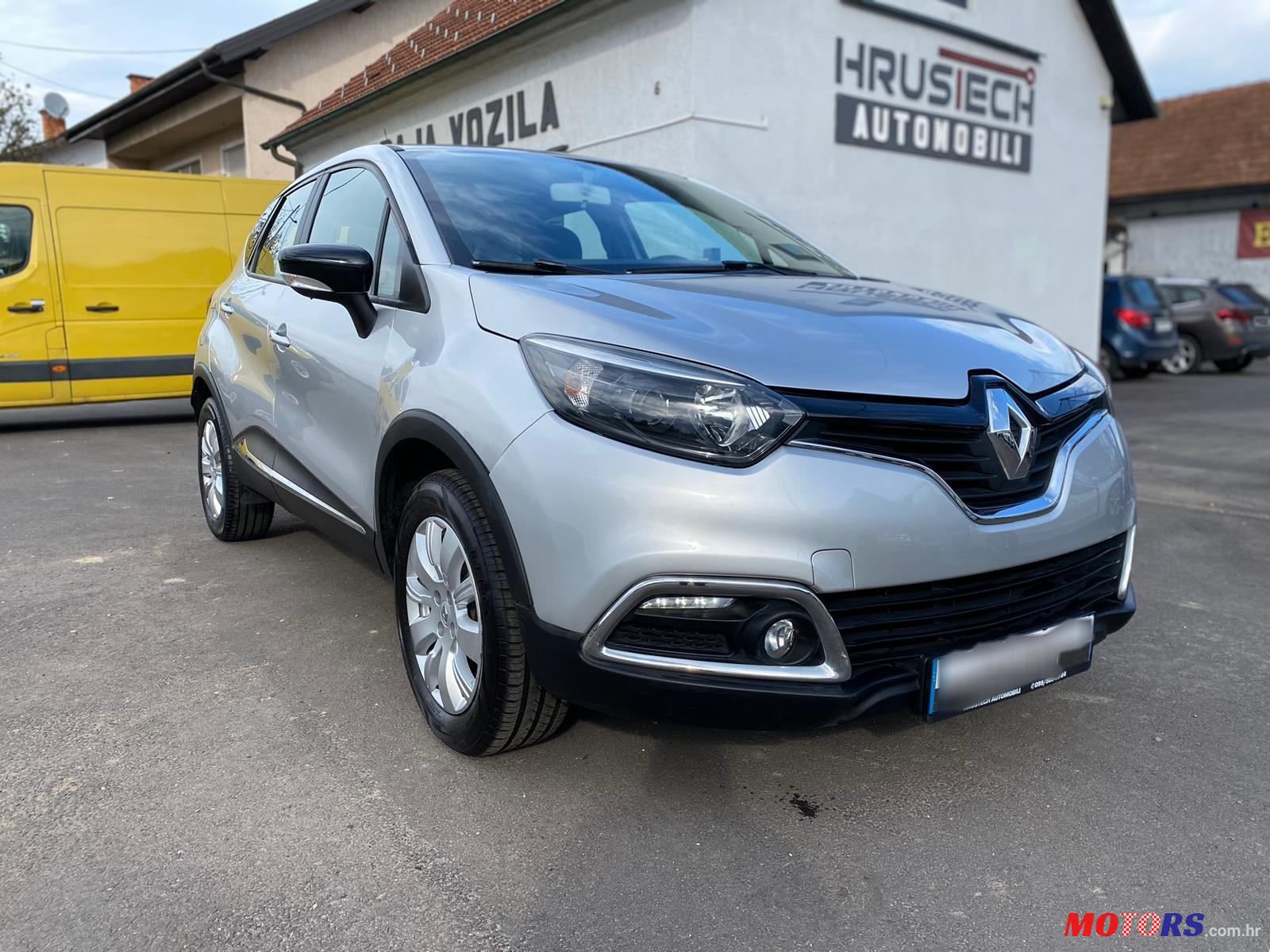 2015' Renault Captur Tce 90 photo #1