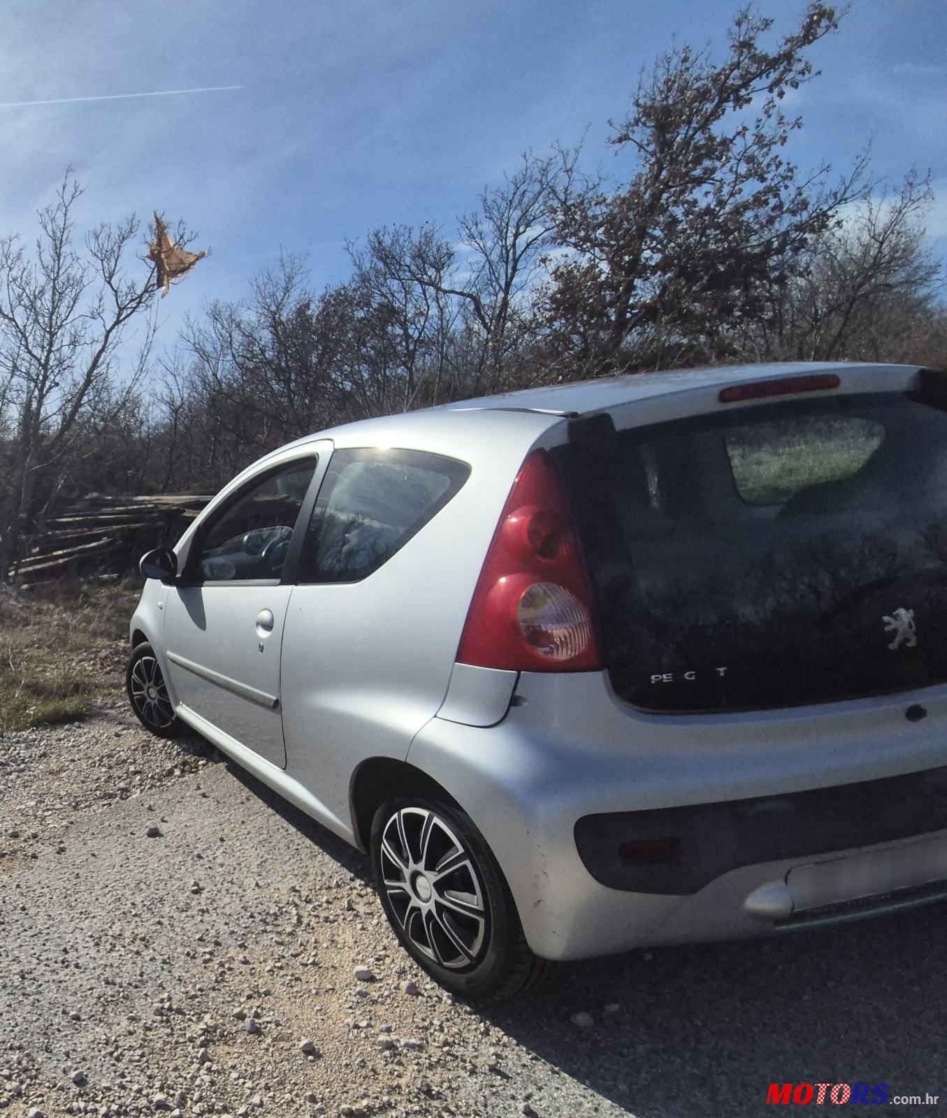 2008' Peugeot 107 1,0 photo #6