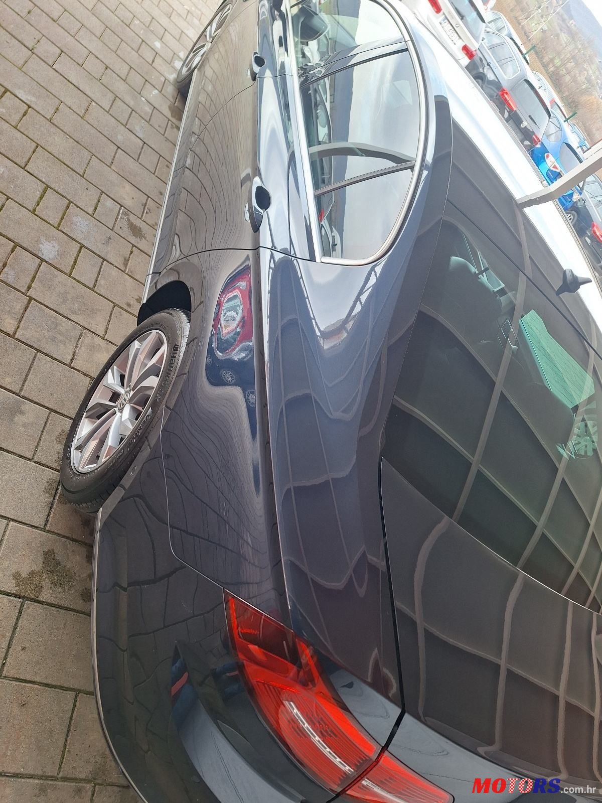 2015' Volkswagen Passat photo #3