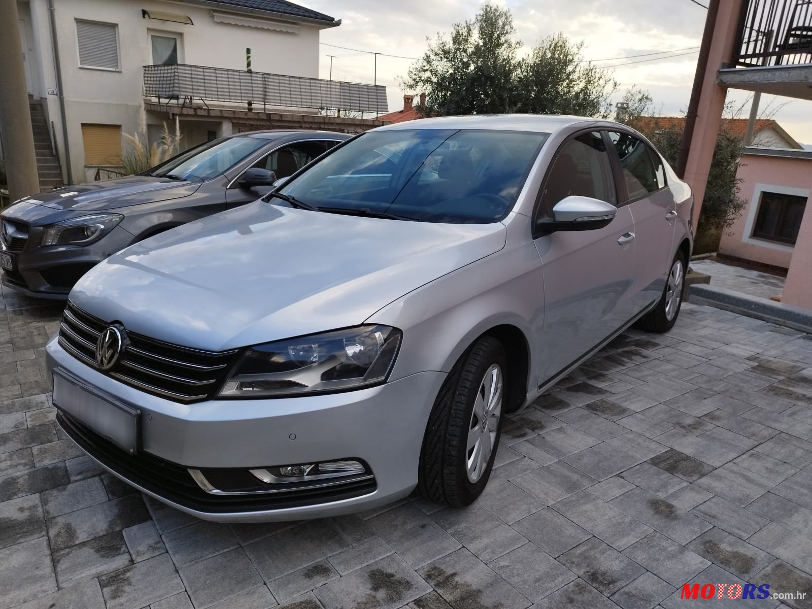 2012' Volkswagen Passat 1,6 Tdi Bmt photo #1