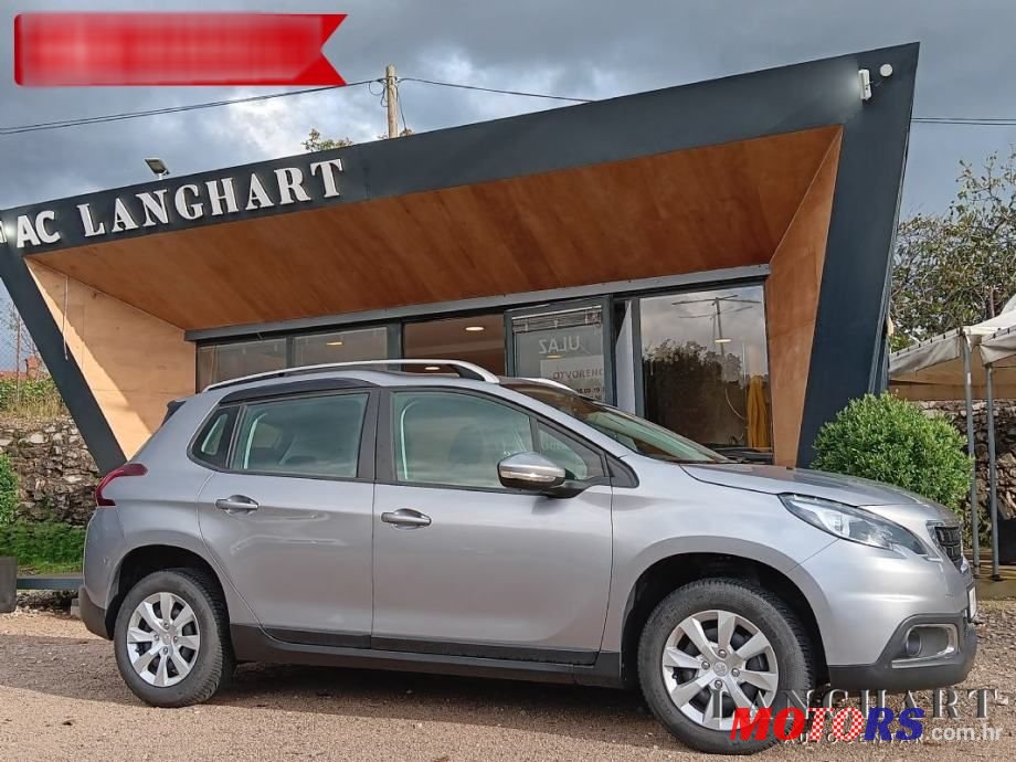 2018' Peugeot 2008 1,2 Puretech photo #6