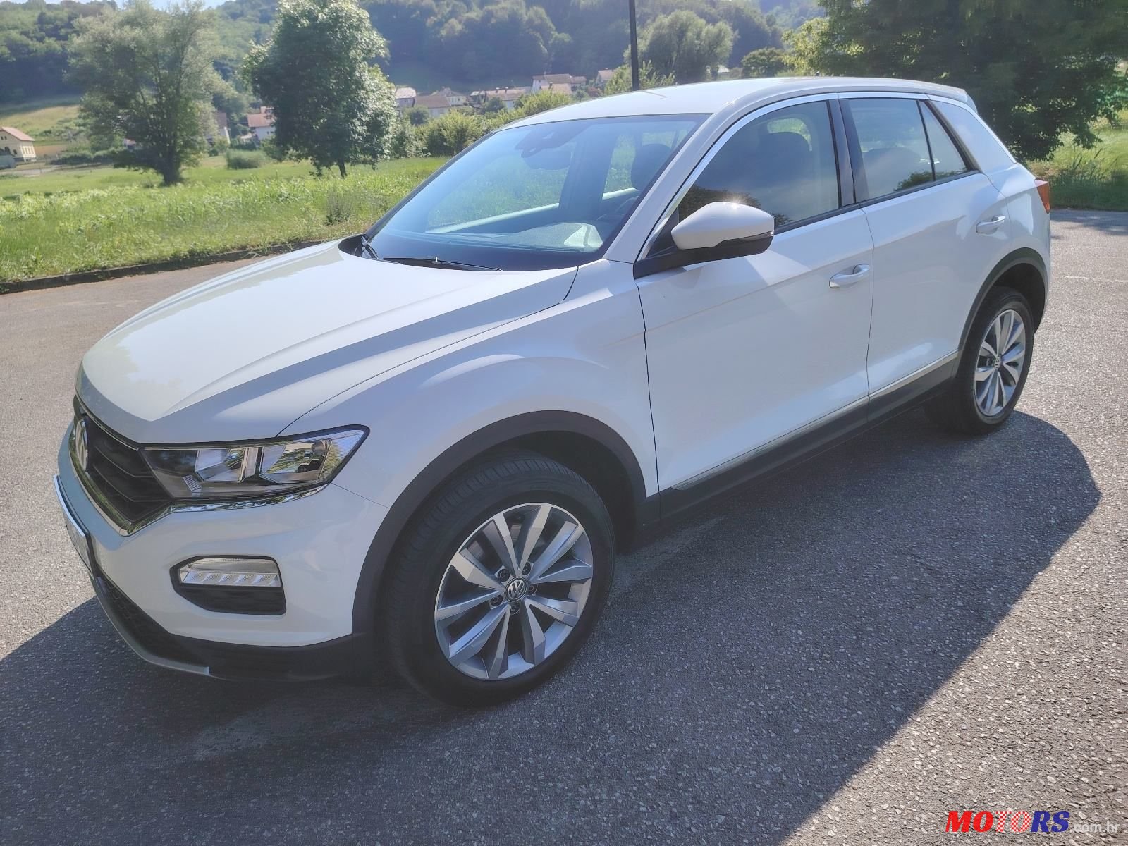 2019' Volkswagen T-Roc 2,0 Tdi photo #2