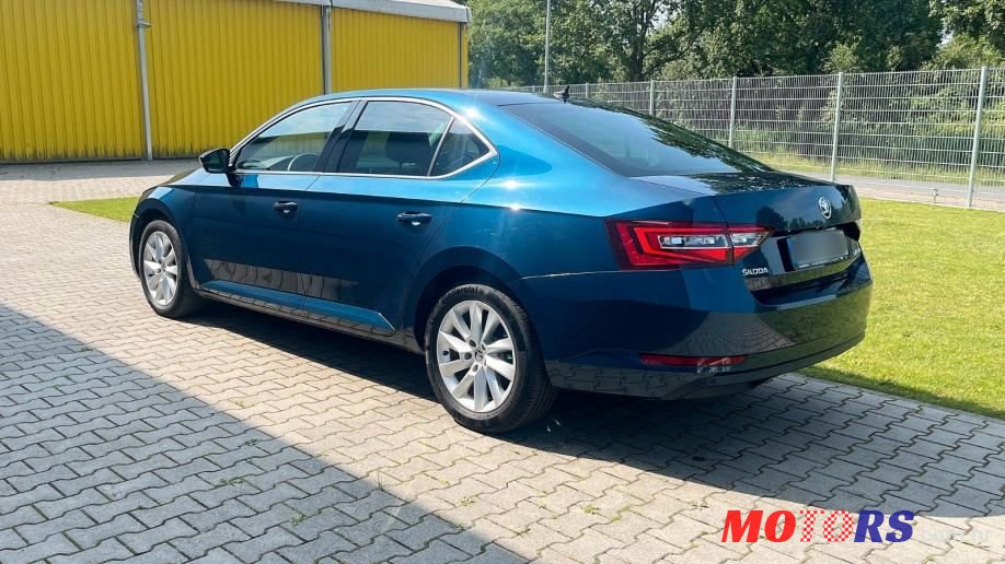 2019' Skoda Superb 2,0 Tdi photo #6