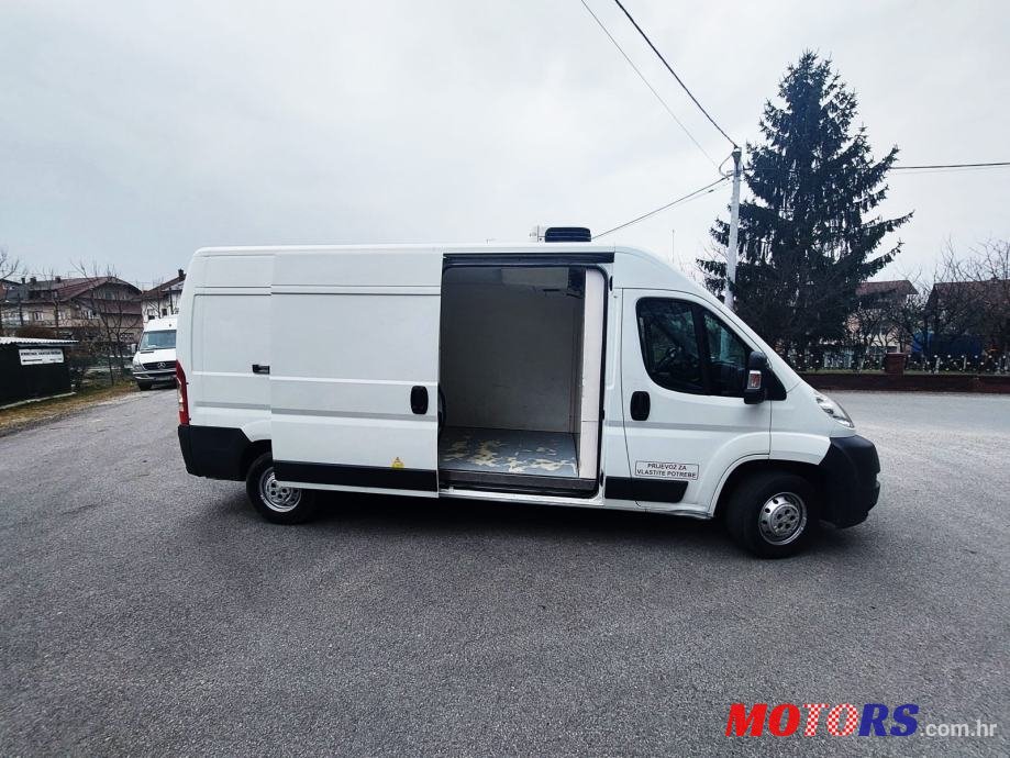 2013' Peugeot photo #1