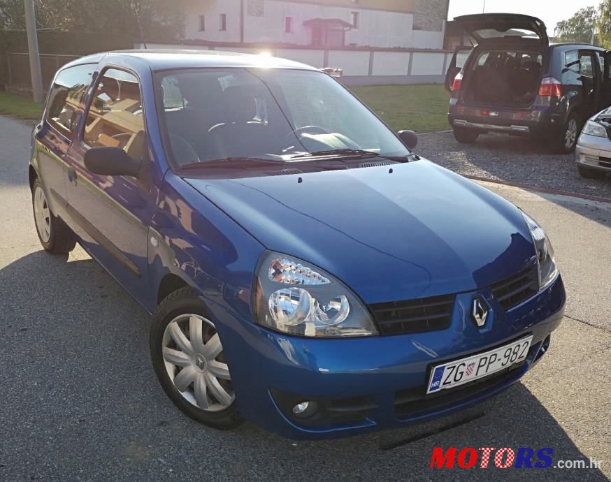 2006' Renault Clio 1,5 Dci photo #3
